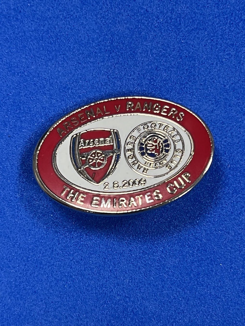 Arsenal vs Rangers - The Emirates Cup 2.8.2009 - Pin Badge