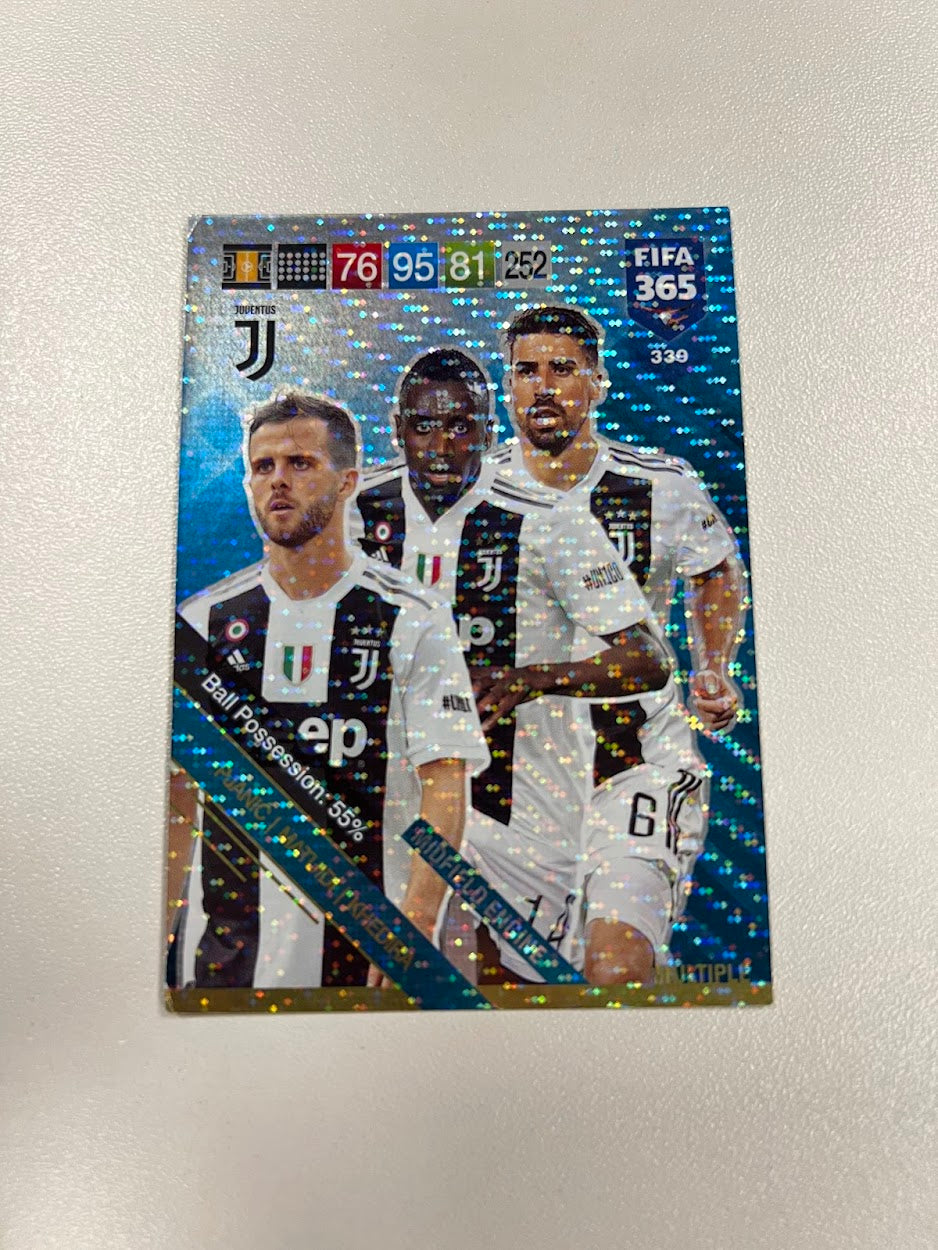 Juventus Foil/Shiny - Panini Adrenalyn Fifa 365 - Football Cards