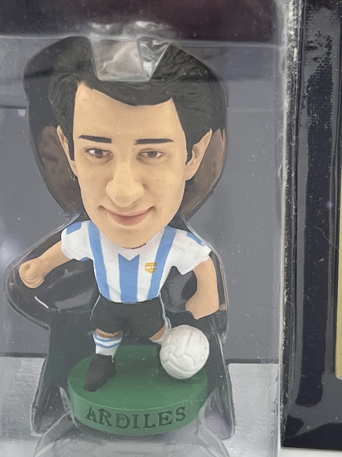 Osvaldo Ardiles - Corinthian Football Figure - Argentina - ProStars International Tournament Greats - PRO1038 - Collectible