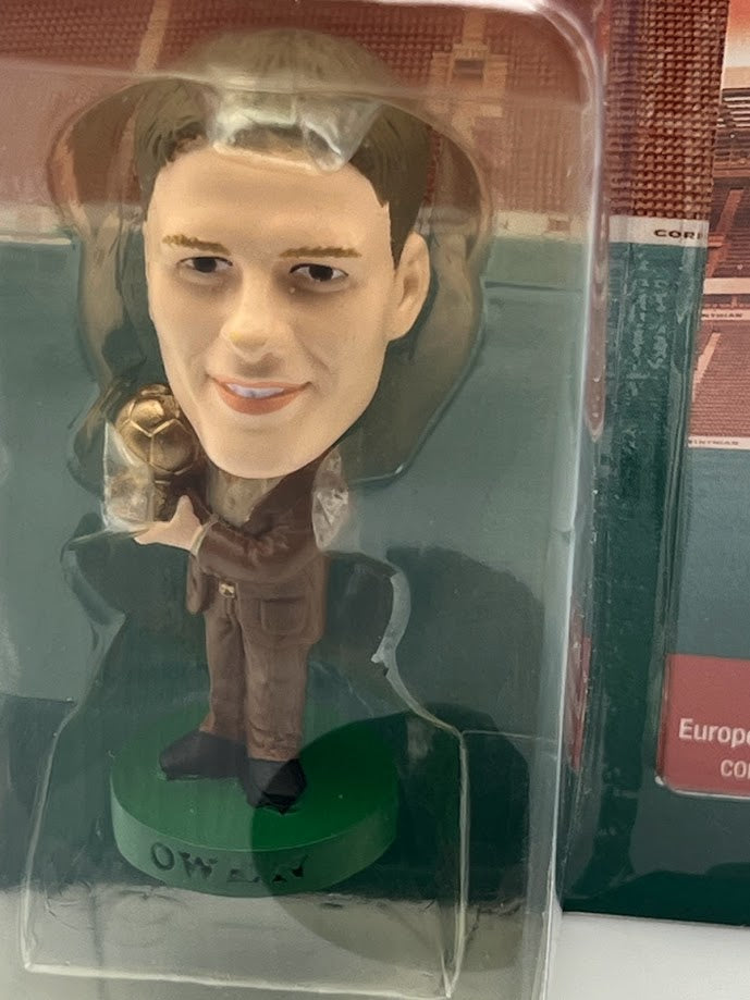 Michael Owen - Corinthian Prostars Figure - Ballon D'Or Limited Edition - PRO600