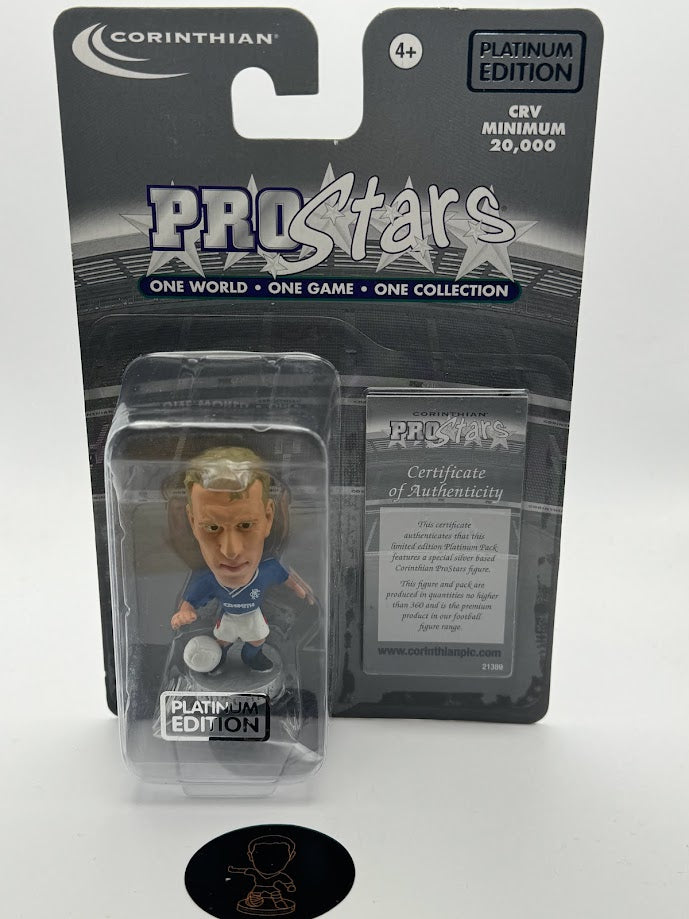 Terry Butcher  - Corinthian Football Figure - RANGERS - PP843 / PRO843 - 70s & 80s Legends Series 1