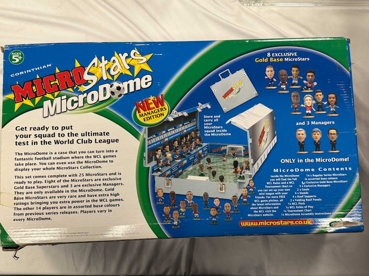 Corinthian MicroStars Microdome - Boxed - Football Game - Managers Edition - 11 Exclusive Gold Base Figures