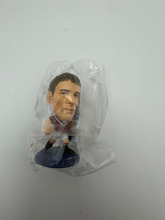 Teddy Sheringham - Sealed Loose Manchester United Corinthian Figure - MicroStars - Blue Base - MC408