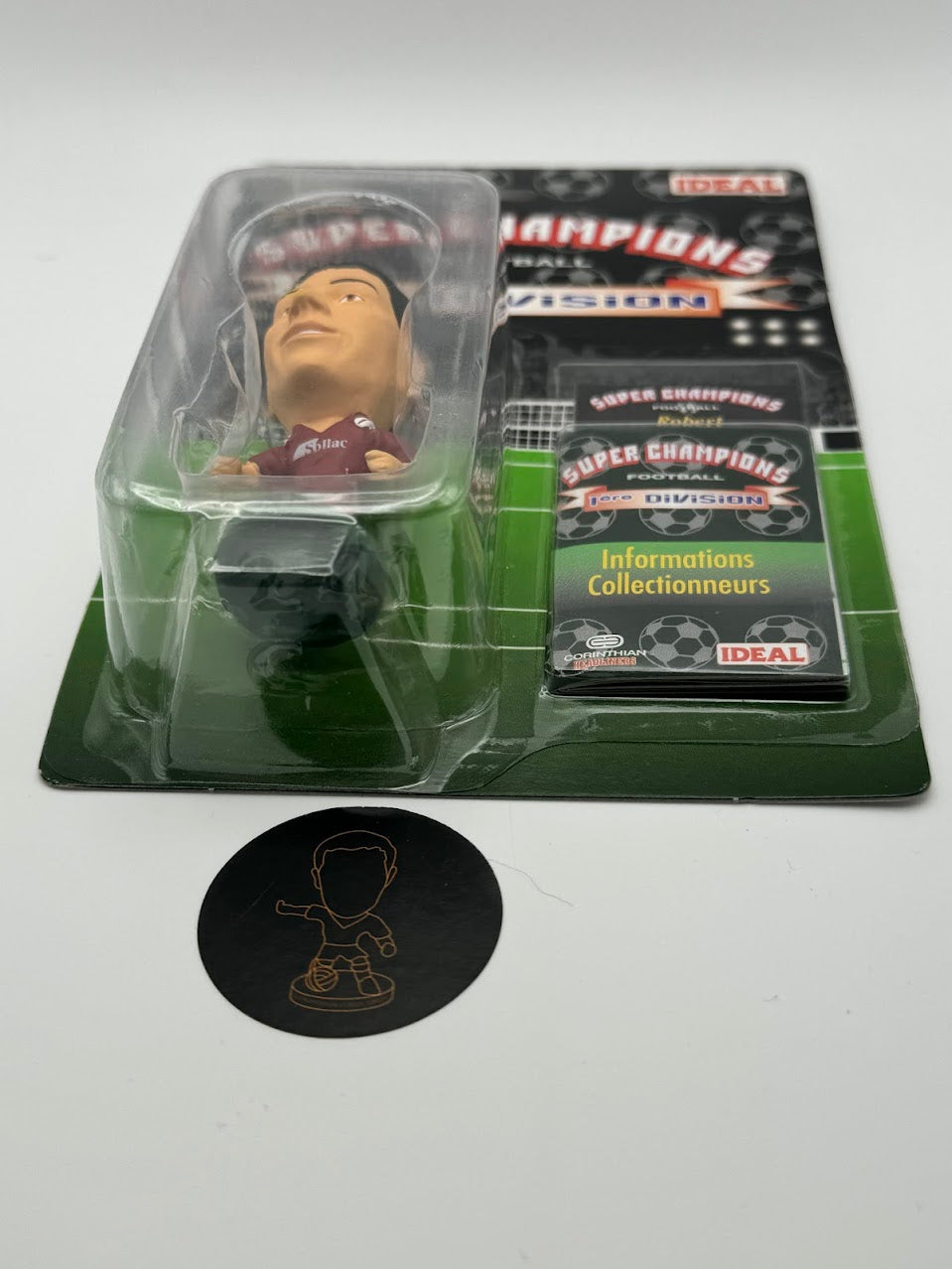 Robert Pires - Corinthian Football Figure - Metz - FRA032 - Collectible