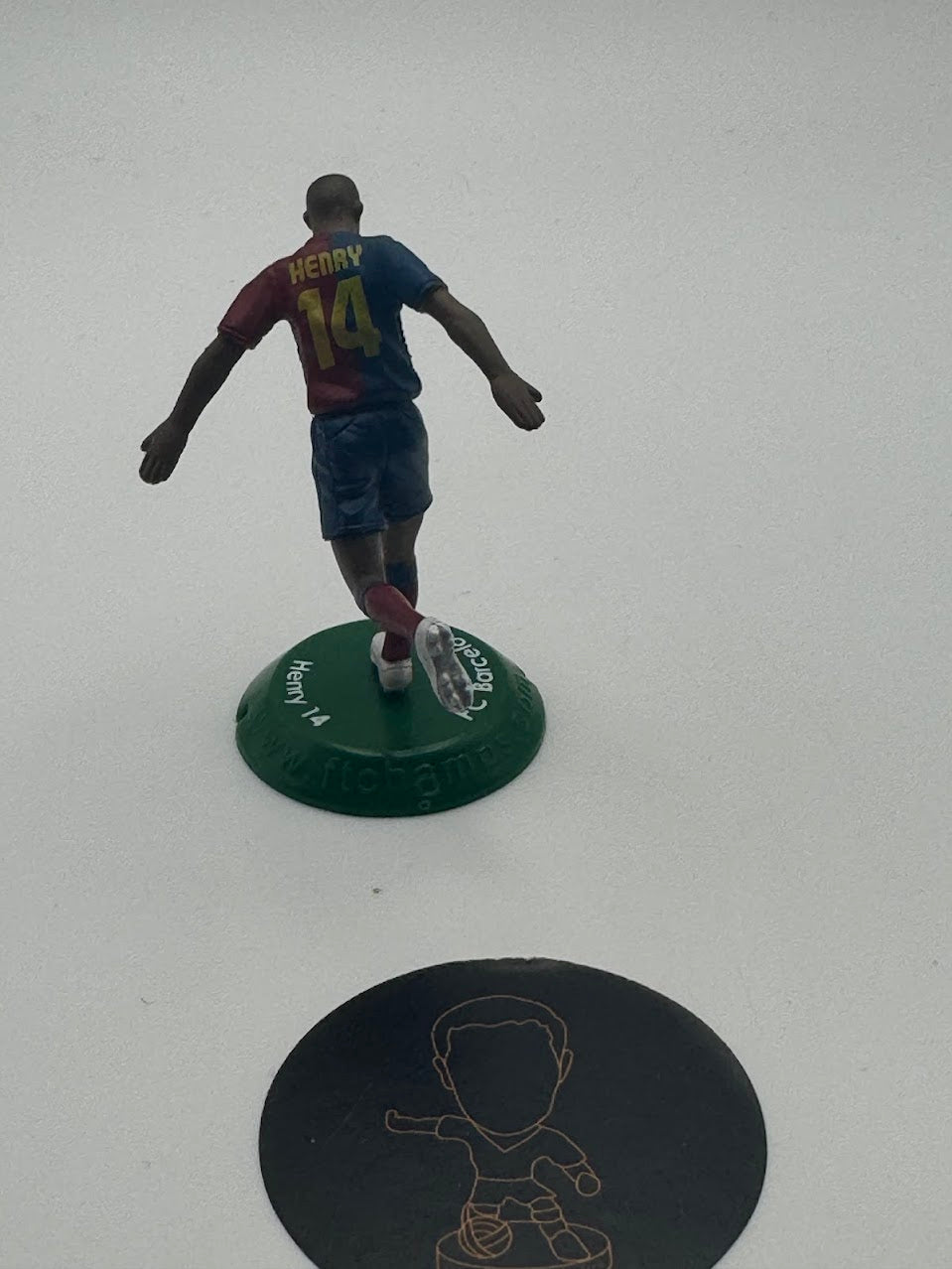 Thierry Henry - Barcelona - Nano FT Champs Loose Figure