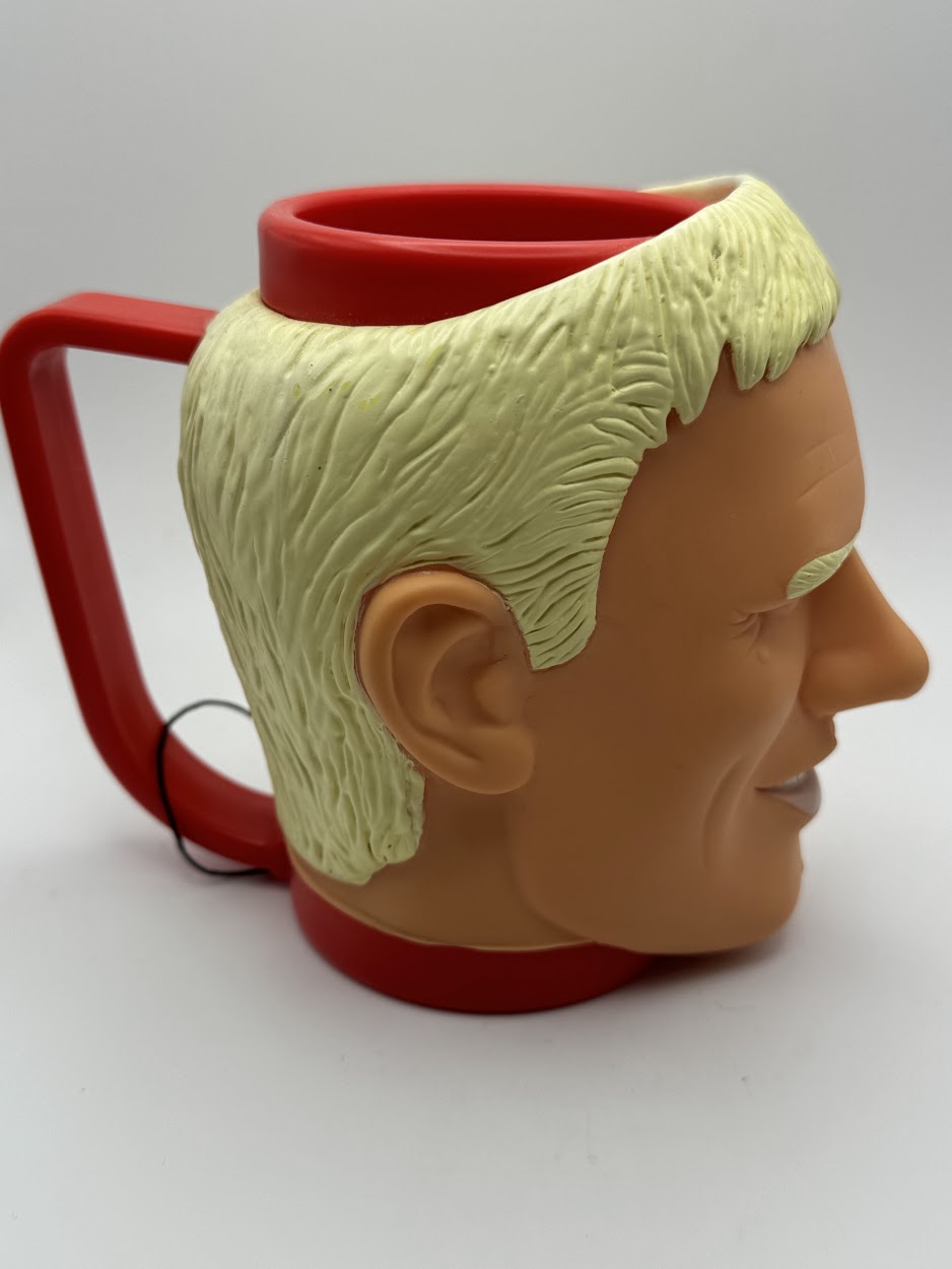 Peter Schmeichel - FOOTBALL Face Mug - Soccer Stars SMUGS - Manchester United