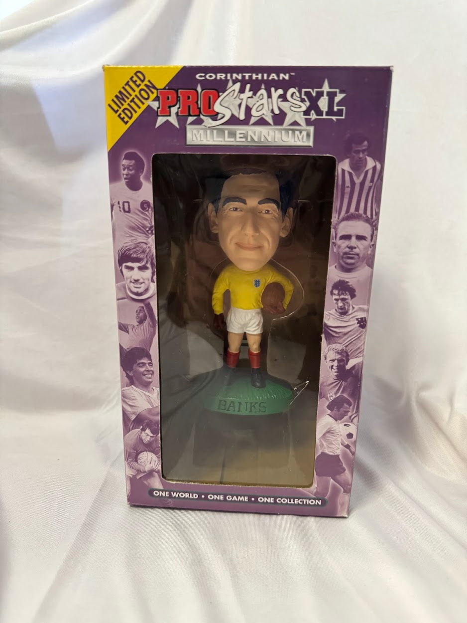 Gordon Banks - XL Corinthian ProStars Football Figure - England - XL004