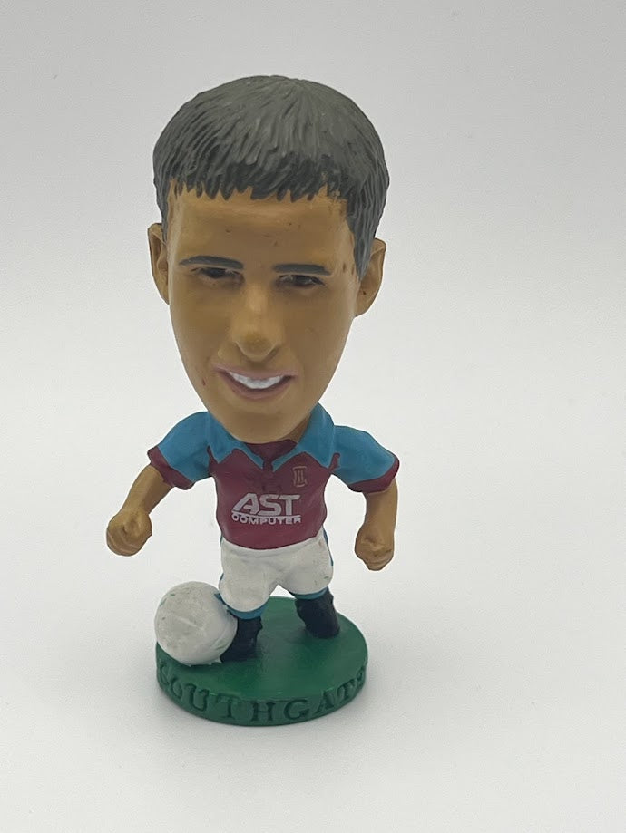 Gareth Southgate - Aston Villa Corinthian Headliner Figure Loose PL123