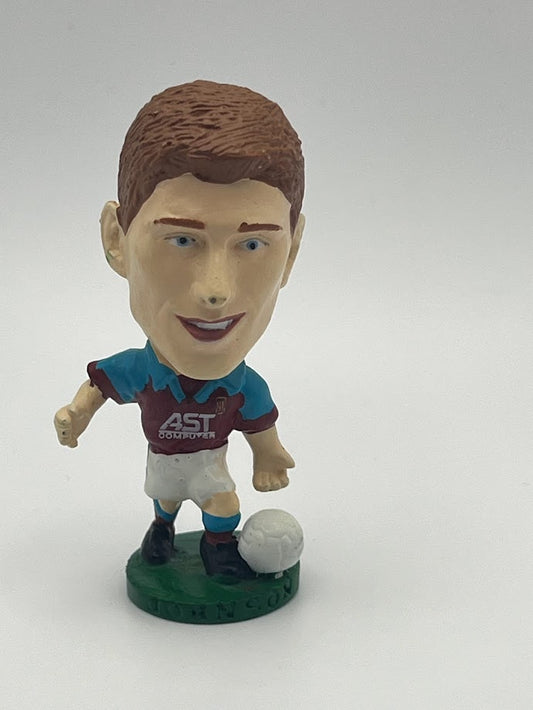 Tommy Johnson - Aston Villa Corinthian Headliner Figure Loose PL203