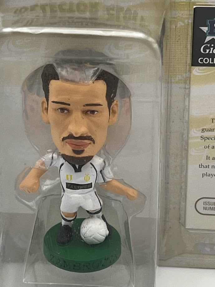 Gianluca Zambrotta Corinthian Football Figure - Juventus Away - PRO727 - Collectible