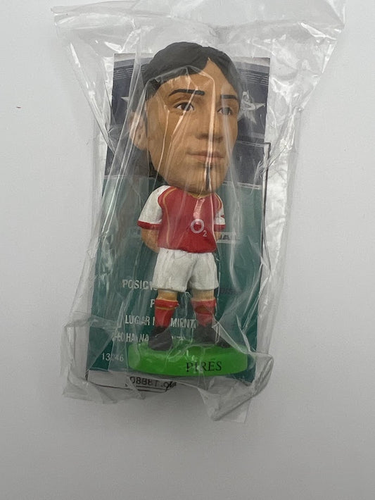 Robert Pires - Arsenal Corinthian ProStars Figure Loose FF161