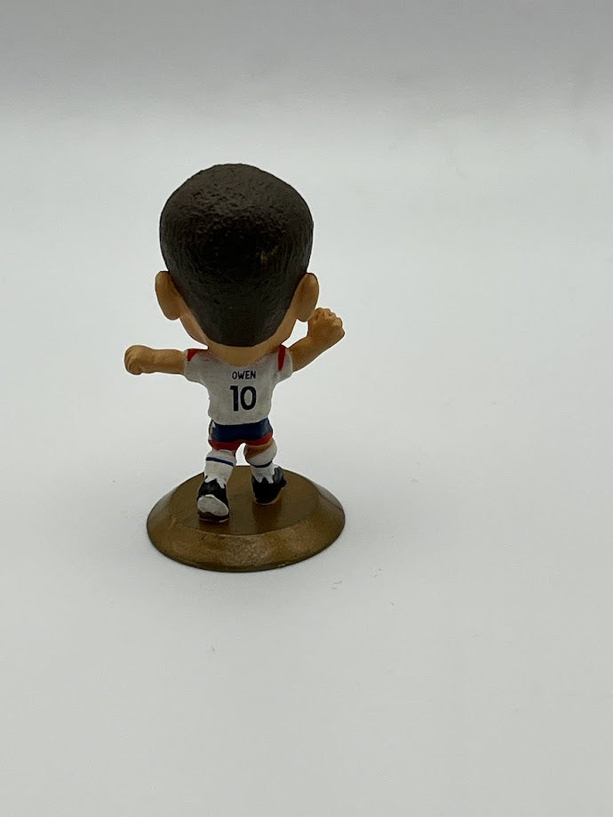 Michael Owen - Loose England Corinthian Figure - MicroStars - Gold Base MC5651