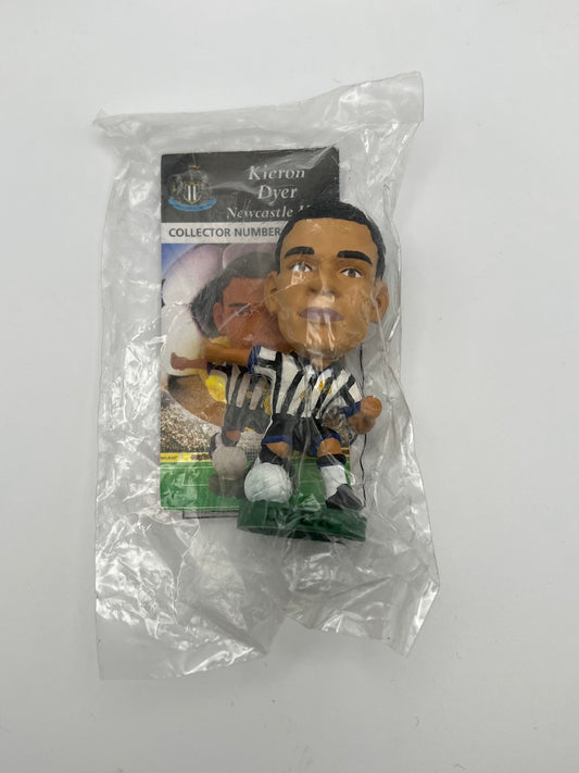 Kieron Dyer - Newcastle United - Corinthian ProStars Figure Loose PRO231