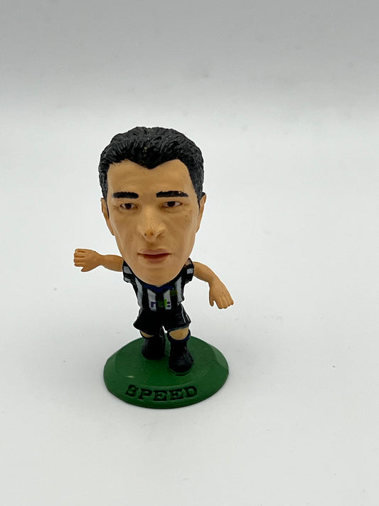 Gary Speed - Loose Newcastle United Corinthian Figure - MicroStars - Green Base MC013