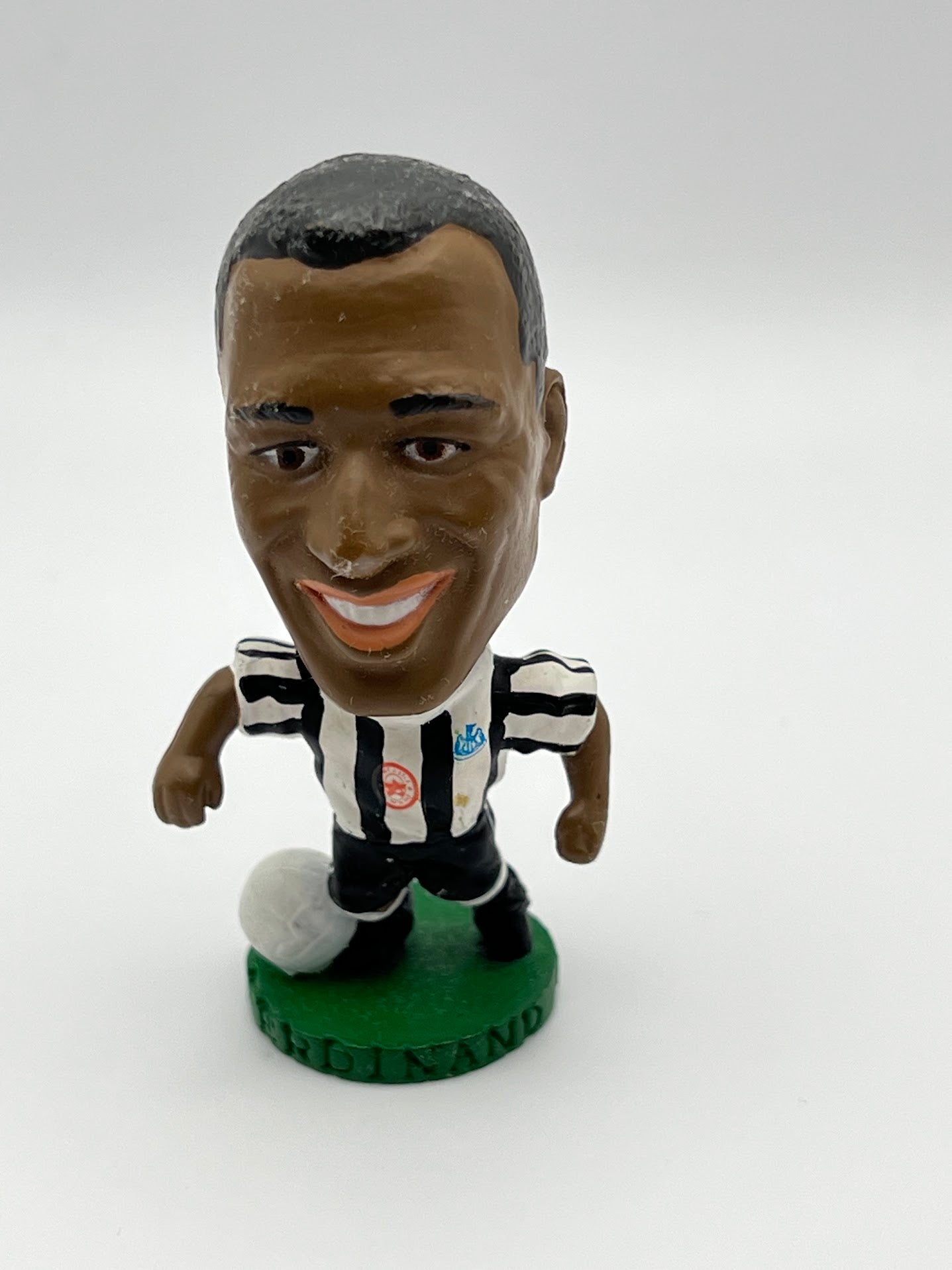 Les Ferdinand - Corinthian Headliners - Newcastle United - PL87