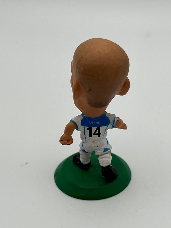 Juan Sebastián Verón - Inter Milan Away - Loose Corinthian Figure - MicroStars - Green Base - MC3625