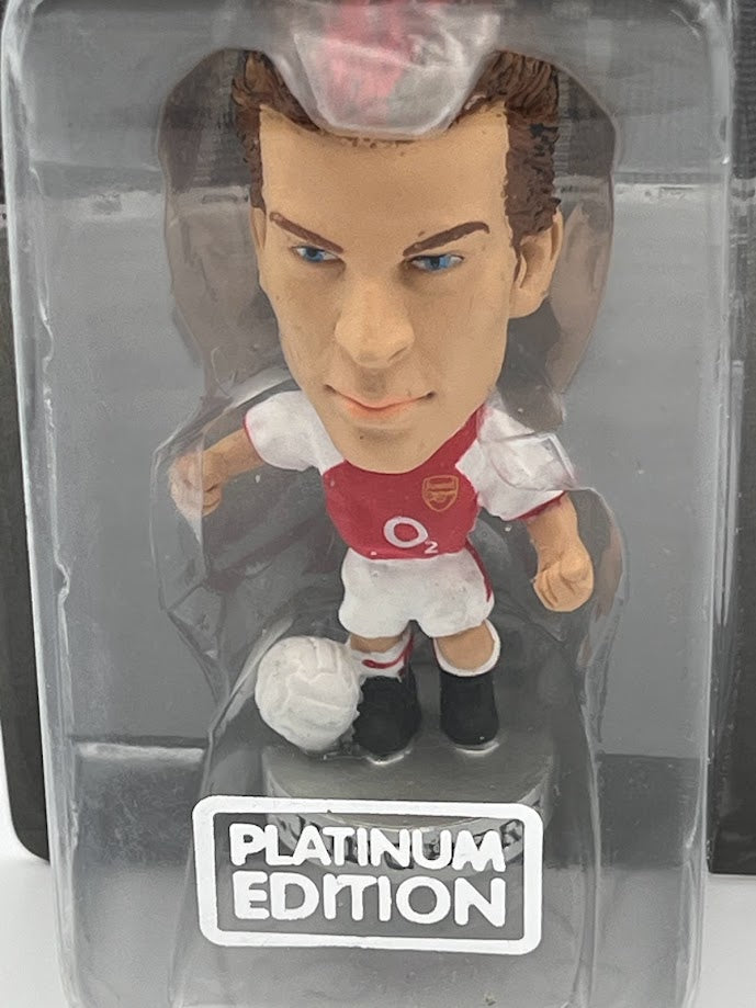 Freddie Ljungberg - Corinthian ProStars Football Figure - Arsenal - PP694 / PRO694 - Collectible - Platinum Edition