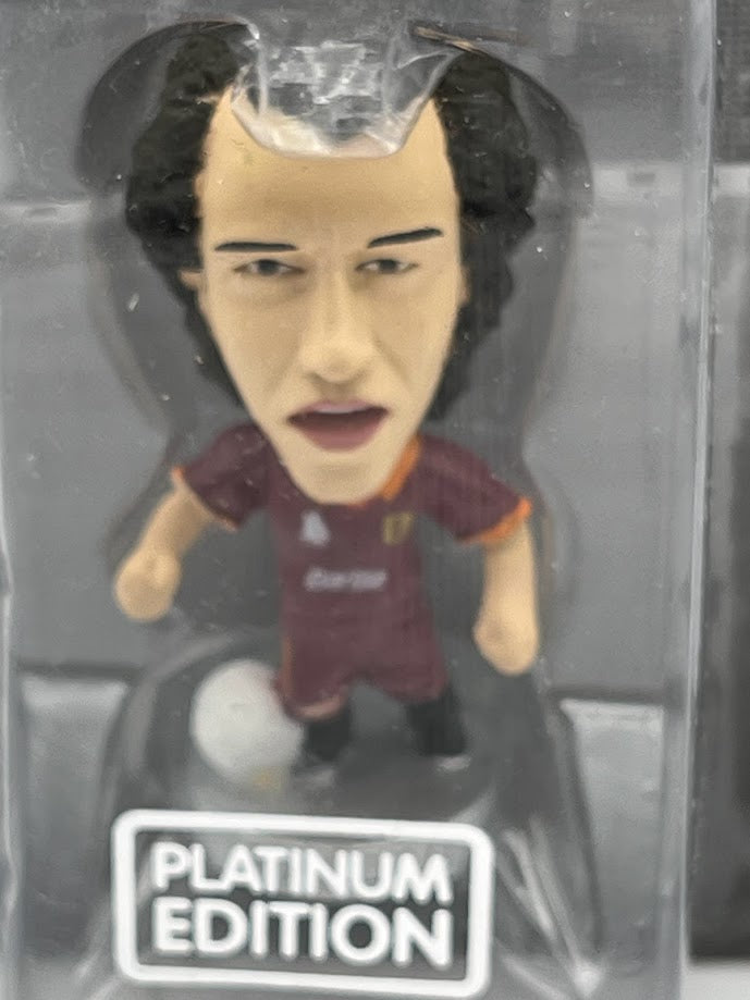 Paulo Roberto Falcao - Corinthian Football Figure - Platinum Edition - Roma - PP941 / PRO941