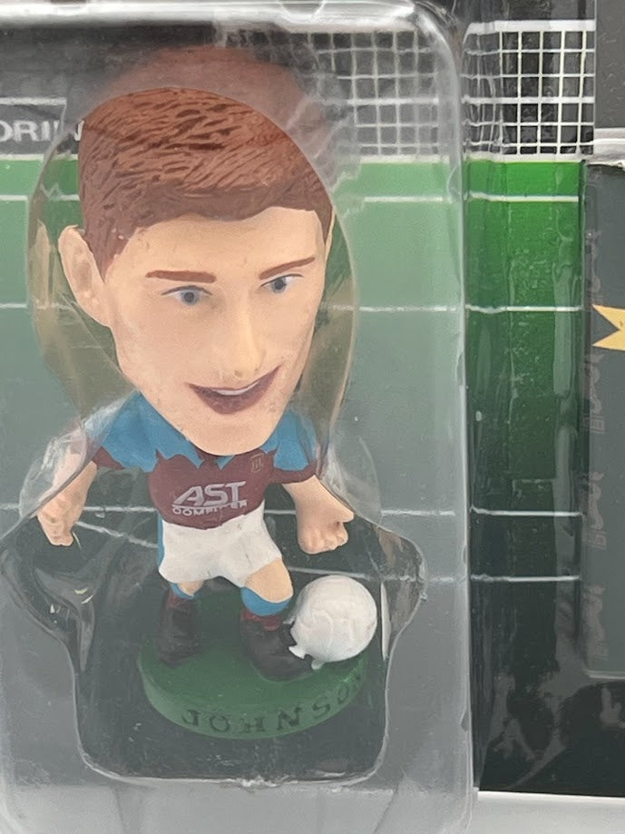 Tommy Johnson - Corinthian Football Figure - Aston Villa - PL223 - Collectible